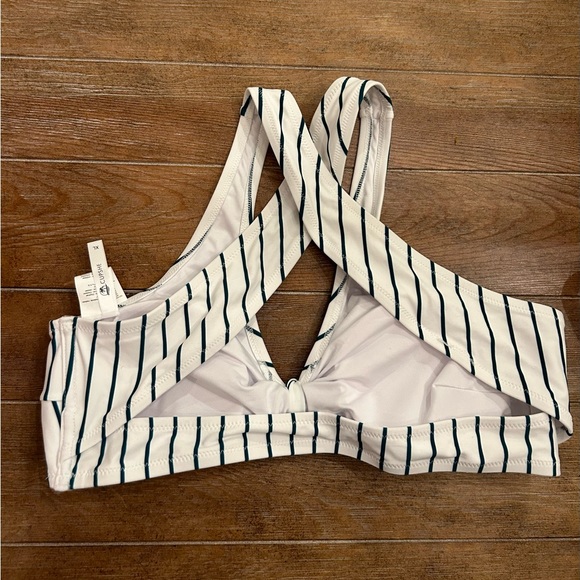 CupShe Bathing Suit Top - Picture 2 of 3